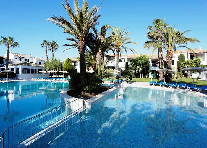 Grupotel Club Menorca Hotel apartamentowy