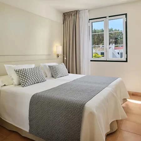 Grupotel Club Menorca 3* סון קסוריגואה