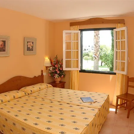 Grupotel Club Menorca 3*