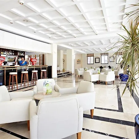 Grupotel Club Menorca Aparthotel 3*