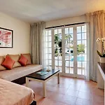 Grupotel Club Menorca アパートホテル 3*