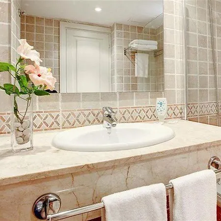 Grupotel Club Menorca 3*