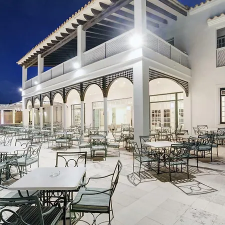 Grupotel Club Menorca מלון דירות 3*
