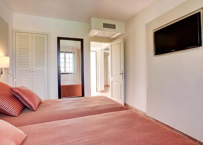 Grupotel Club Menorca Aparthotel Son Xoriguer