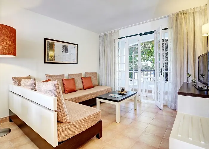 Grupotel Club Menorca Aparthotel