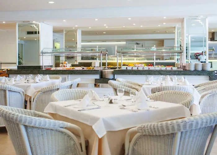 Grupotel Club Menorca 3*